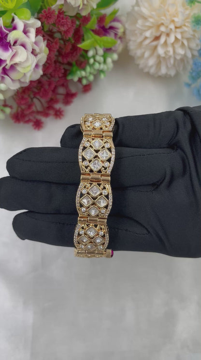 Ruchi Moissanite Kundan Bracelet
