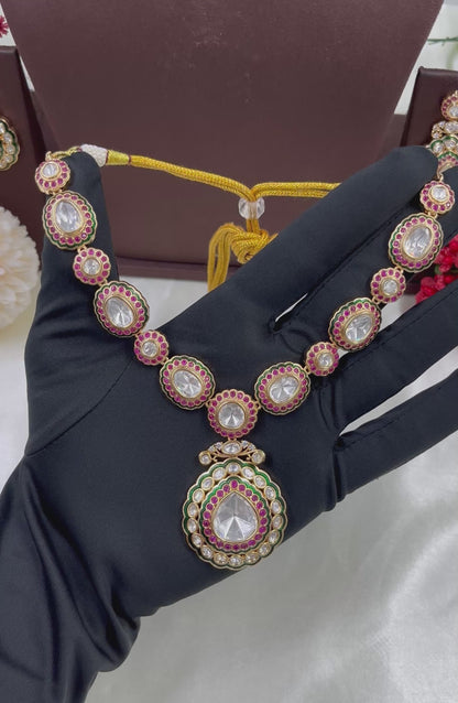 Inaya Moissanite Kundan Necklace