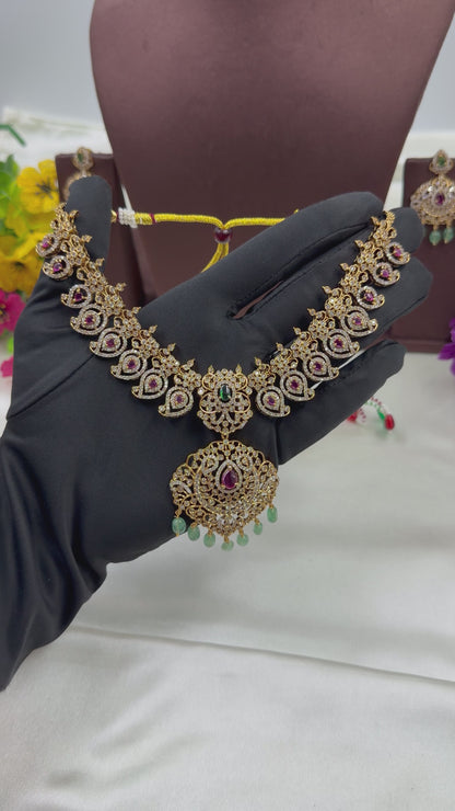 Nisha Victorian Traditional Necklace
