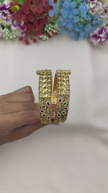 Jinal Premium Chorski Bangles (Openable)