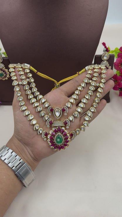 Triveni Premium Victorian Necklace Set
