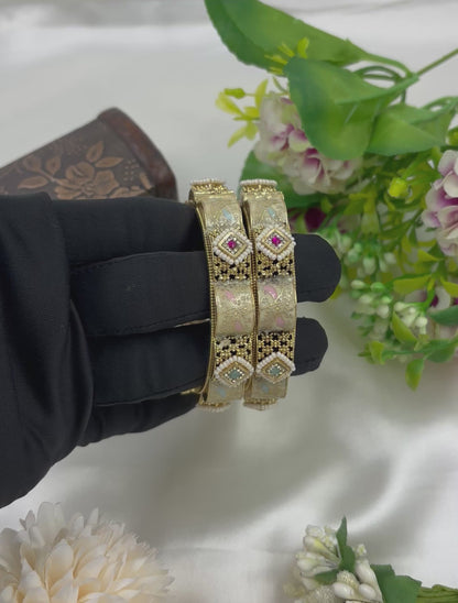 Gleam Premium Heritage Bangles