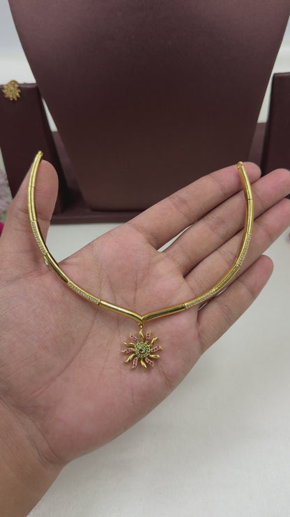 Traditional Hasli Necklace Set