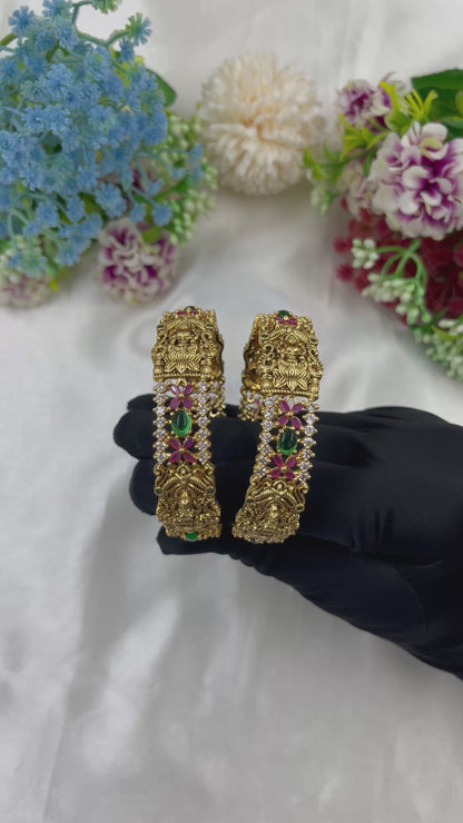 Sandhya Temple Premium Bangles