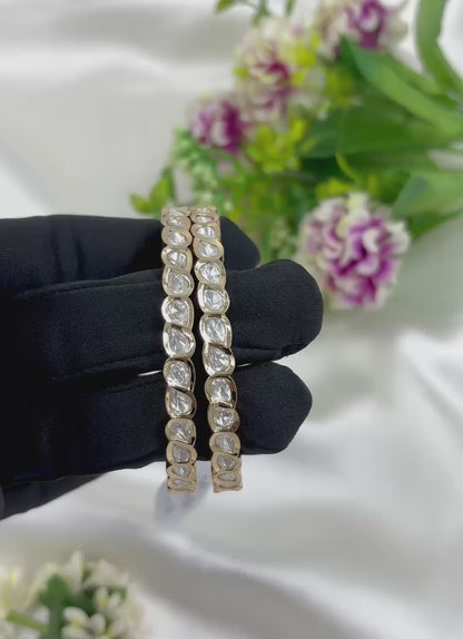 Sitam Moissanite Kundan Premium Bangles Set