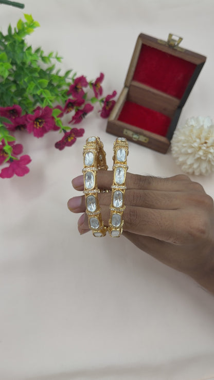 Hema Moissanite Bangles (Openable)