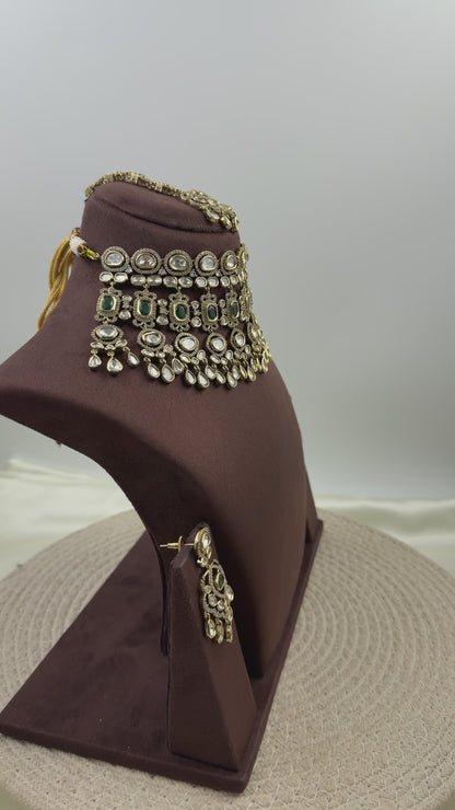 Bhavika Victorian Choker Necklace Set