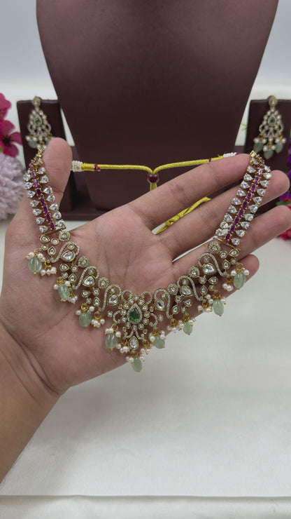 Janhavi Premium Victorian Necklace