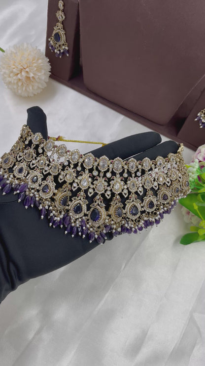Elysian Shine Victorian Necklace Set