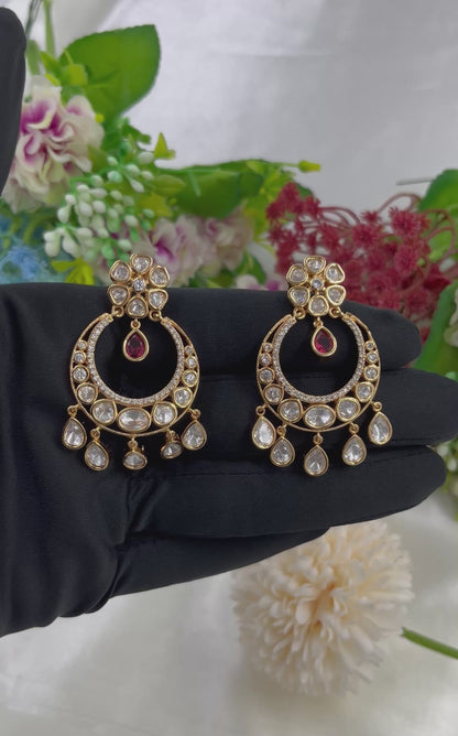 Zoey Moissanite Earing