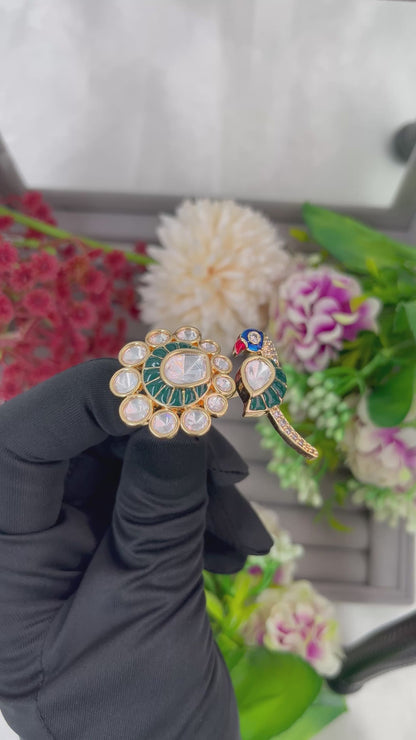 Riwaayat Moissanite Ring