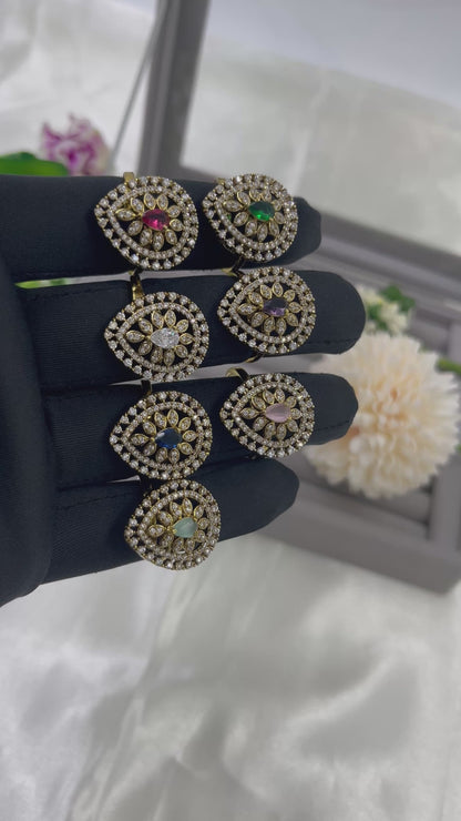 Lily Sparkle Victorian Ad Ring