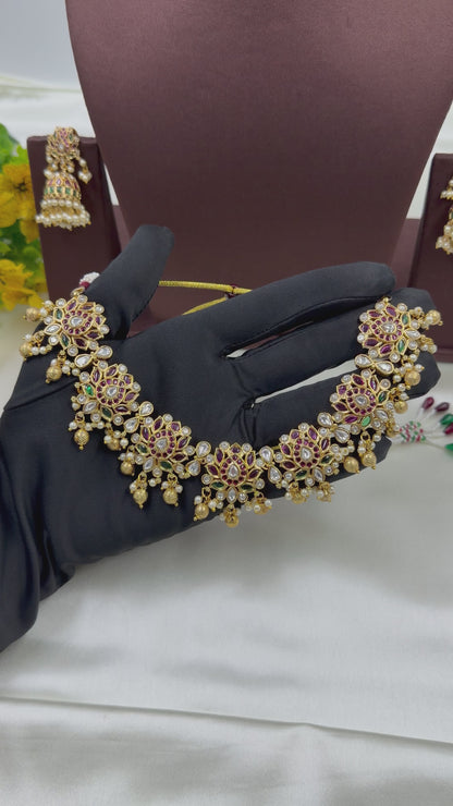 Janvi Victorian Traditional Premium Necklace