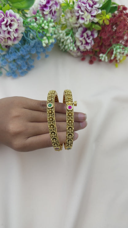 Ambika Traditional Bangles (Openable)