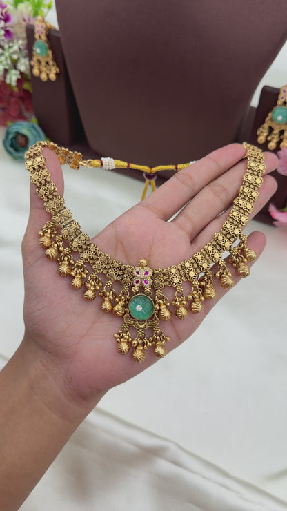 Anju Chorski Premium Necklace Set