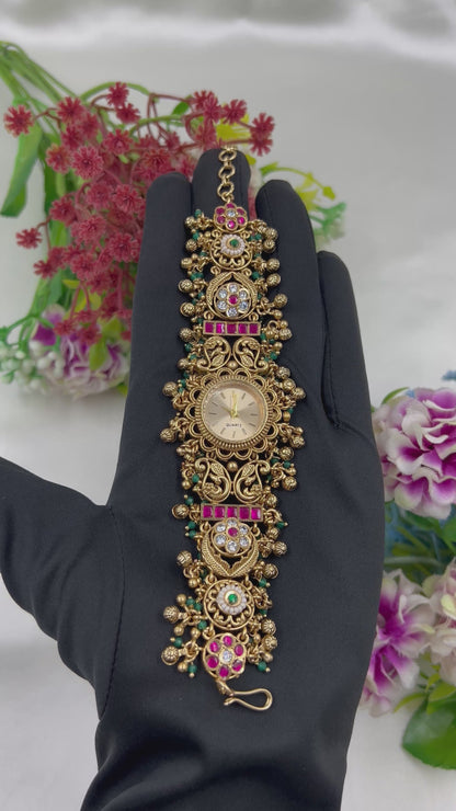 Noor Chorski Heritage Watch
