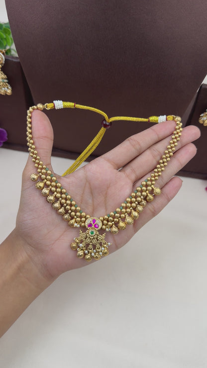 Pranisha Heritage Chorski Necklace Set