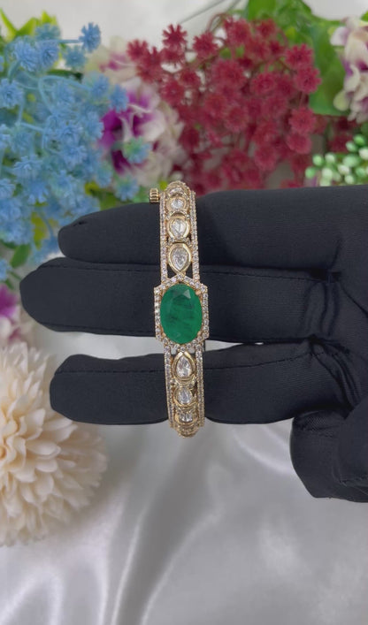 AuraVya Moissanite Kundan Bracelet (Openable)