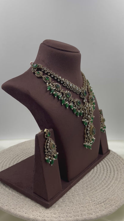 Minakshi Victorian Premium Necklace Set