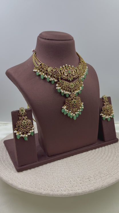 Meera Victorian Traditional Necklace