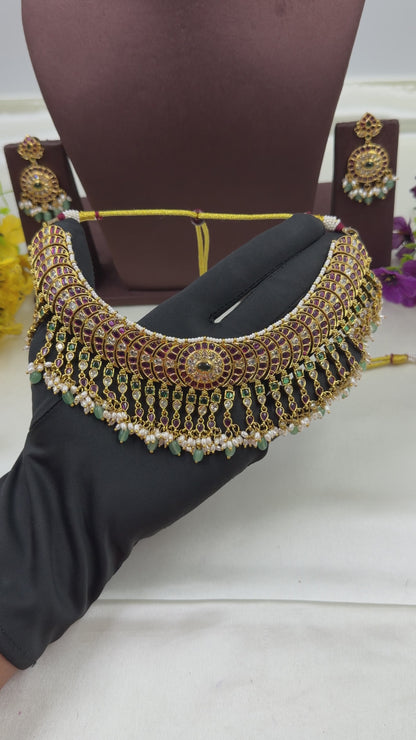 Madhavi Traditional Premium Necklace