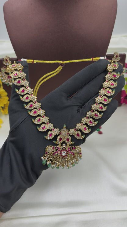 Komal Victorian Traditional Premium Necklace Set