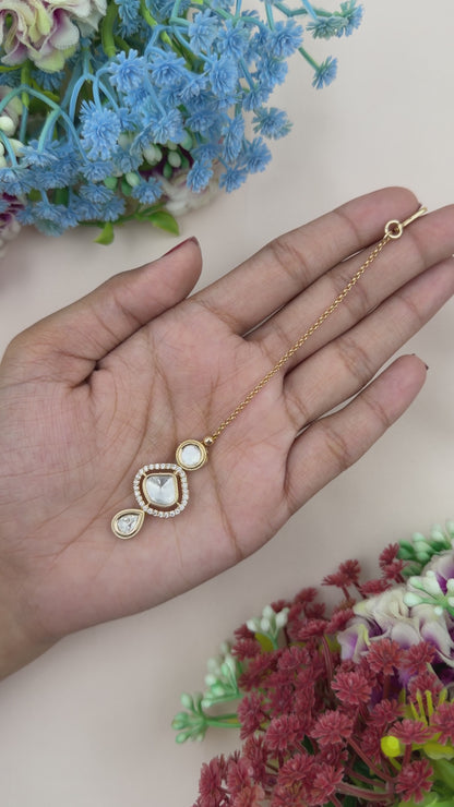 Dhanya Moissanite Mang Tika