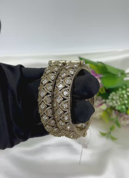 Aria Moissanite Kundan Premium Bangles Set