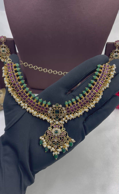 Priya Traditional Victorian Necklace