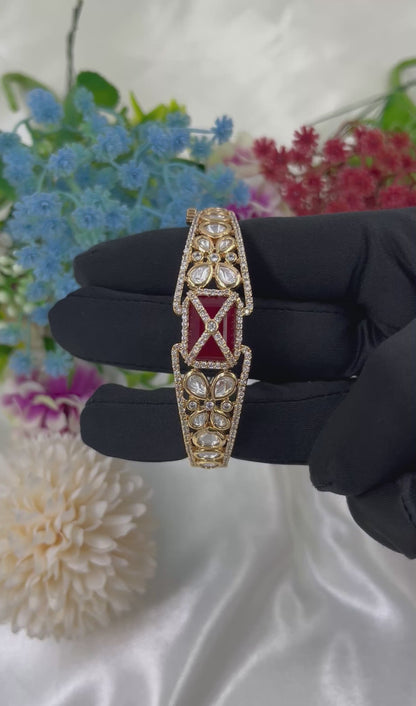 Gleamora Moissanite Kundan Bracelet (Openable)