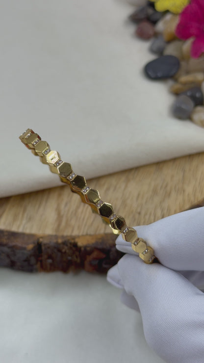 Khushi Stainless Steel Bracelet (Openable)