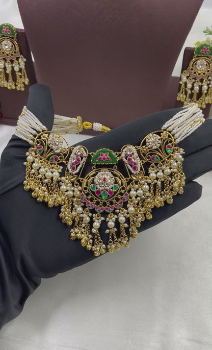 Khushi Pachi Kundan Necklace Set
