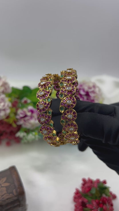 Nidhi Premium Victorian Bangles
