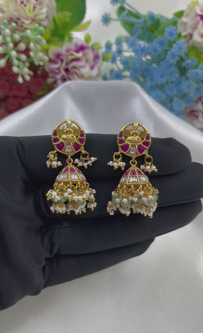 Jahnvi Jadau Pachi Kundan Jumka