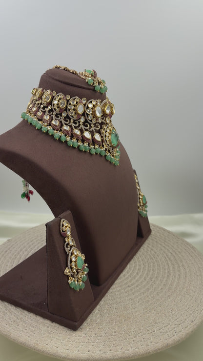 Ruhani Maharani Noor Kundan Choker Set