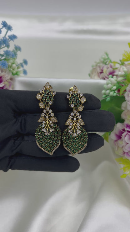 Kaira Victorian Premium Earring