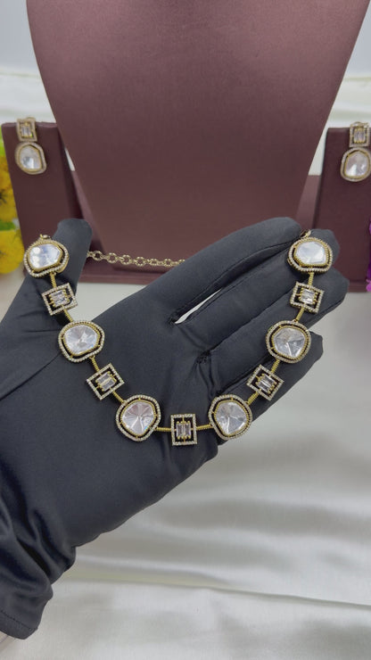 Maahi Victorian Moissanite Delicate Necklace