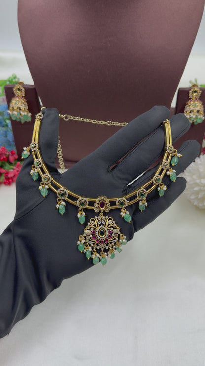 Gunjan Traditional Necklace