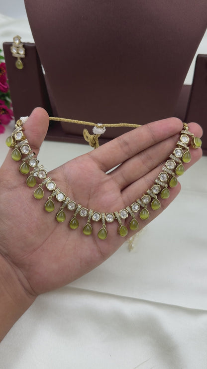 Pooja Premium Victorian Necklace Set