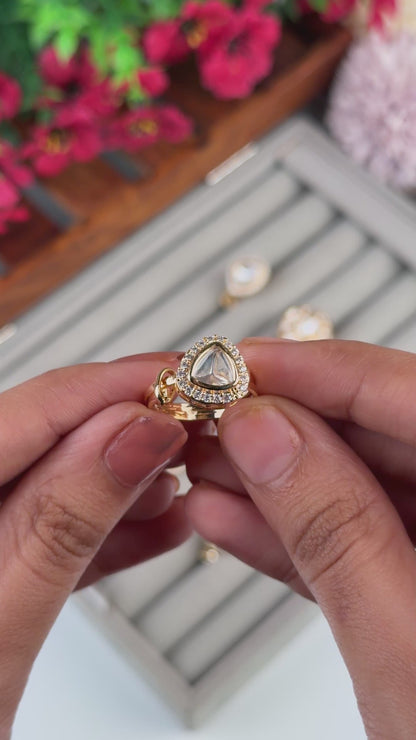 Jivana Moissanite Ring (Adjustable)