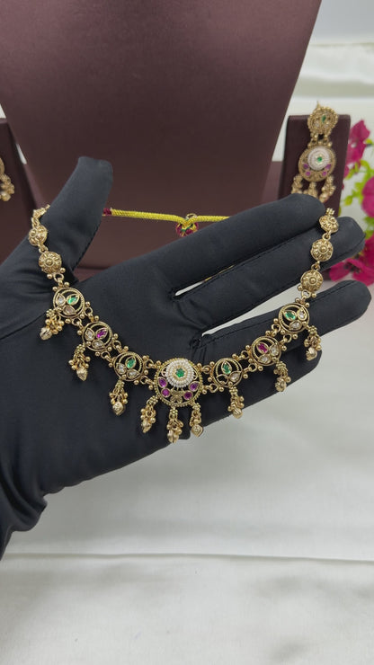Nalini Heritage Delicate Necklace Set