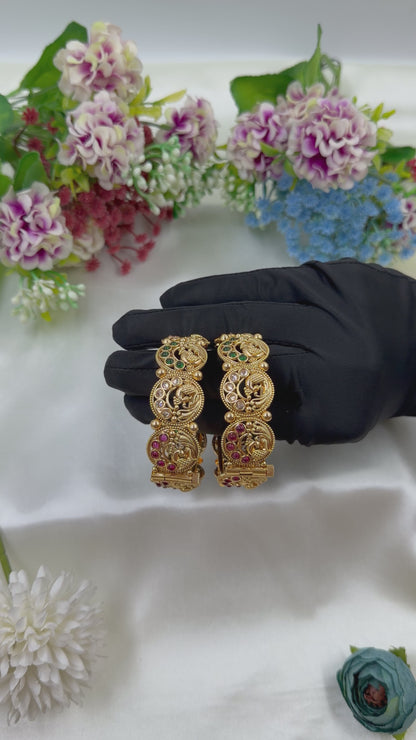 Aastha Heritage Bangles (Openable)