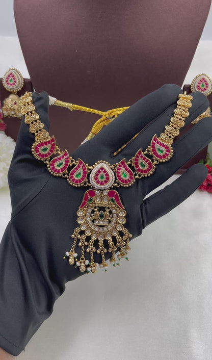 Yashasvi Heritage Necklace