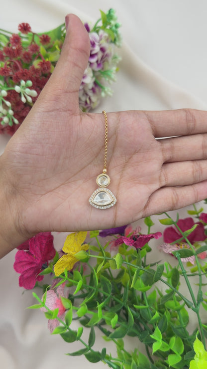 Garima Moissanite Mang Tika