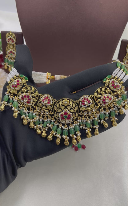 Punam Pachi Kundan Necklace
