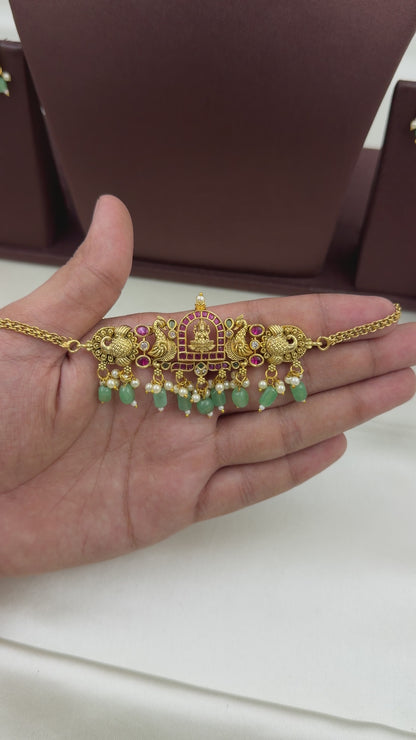 Siya South Temple Choker Set
