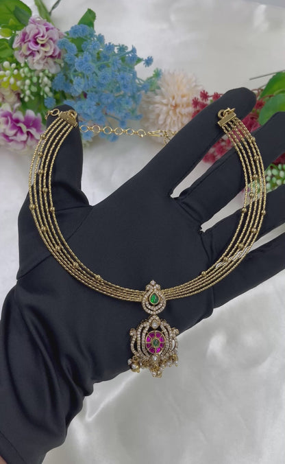 Usha Premium Victorian Hasli Necklace