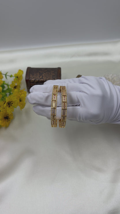 Eshika Gold Bangles