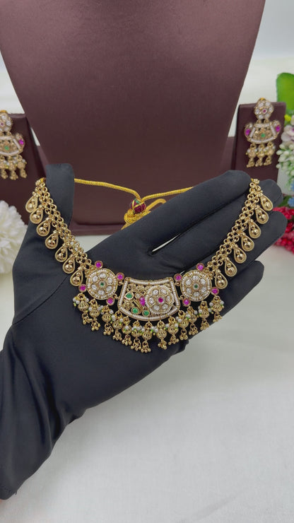 Iraja Heritage Premium Necklace
