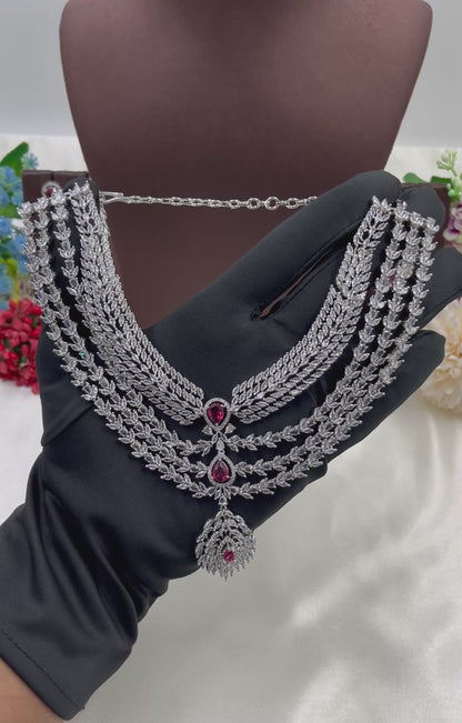 Noble Premium Ad Necklace